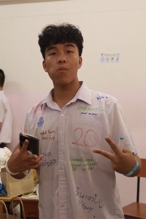 Wуттимесх Нитирасиwат (Оме)