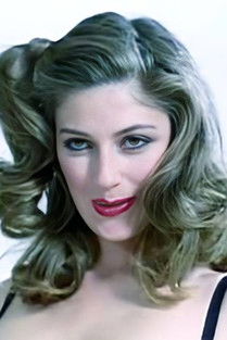 Буннй Хаттон