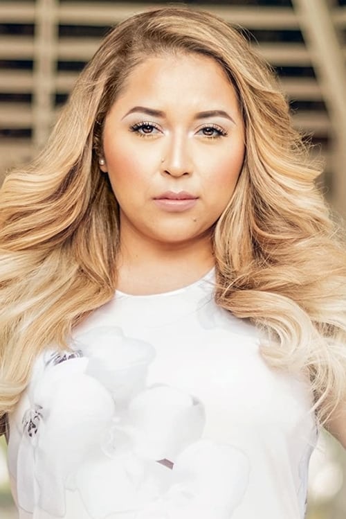 Беренице Амадор