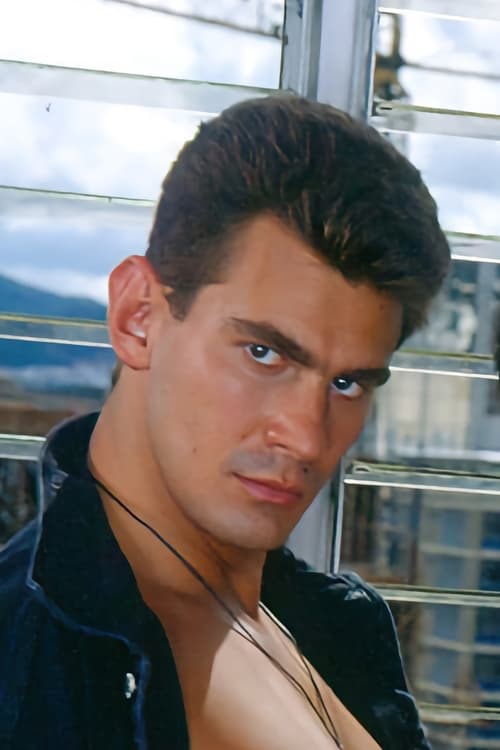 Армандо Варгас