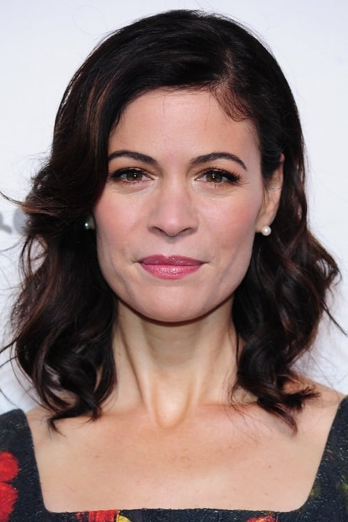 Лаурен Стамиле