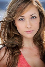 Jеннифер Фиелд