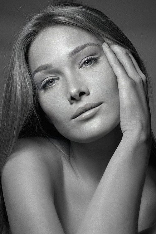 Царла Бруни