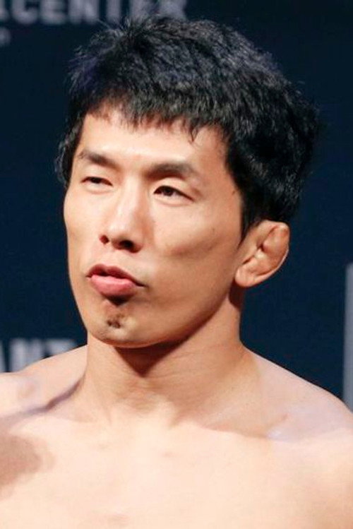 Такейа Мизугаки