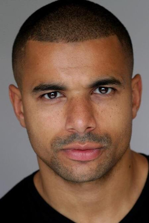 Wинстон Давис