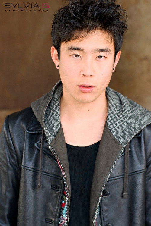 Мицхаел Иинума