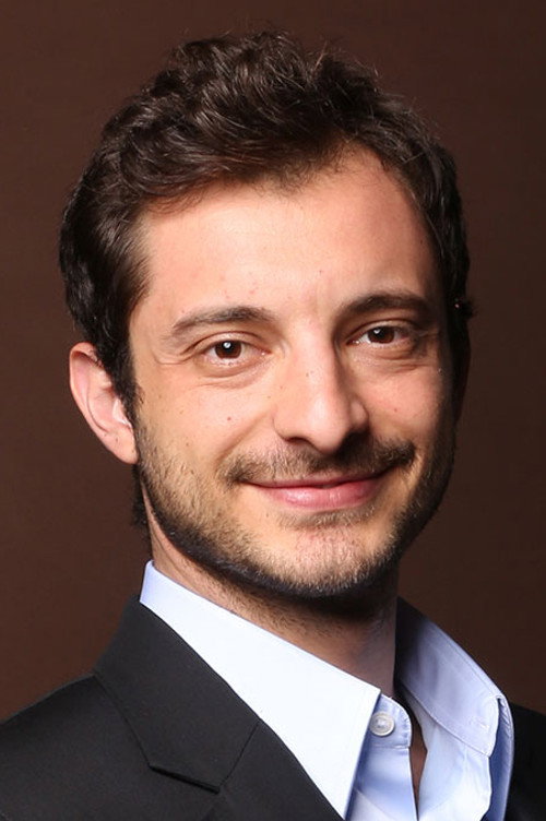 Берк Сезенлер