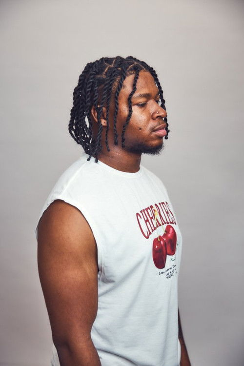 Мессиjах Халл