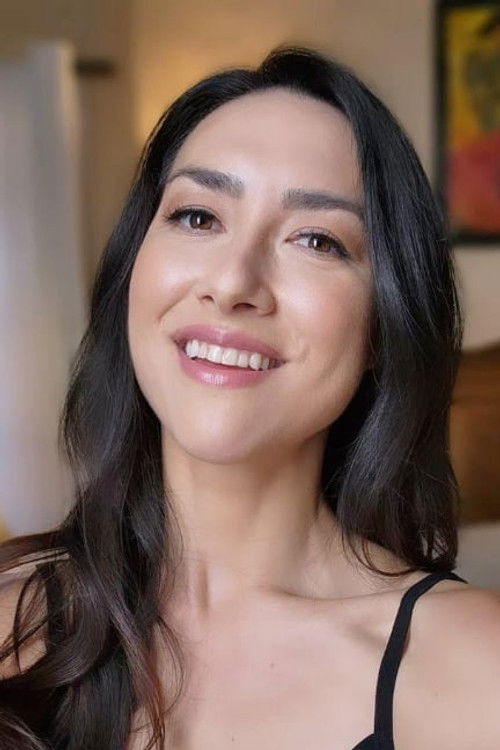 Исабел Лове