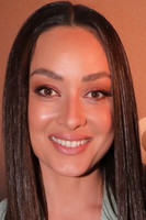 Анна Аронов