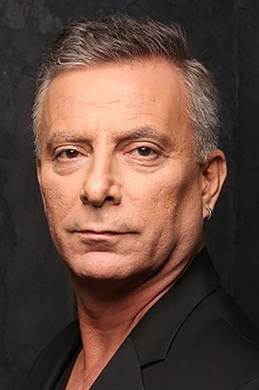 Азиз Сарван