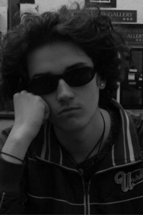 Jулес Цхе Тхурлоw