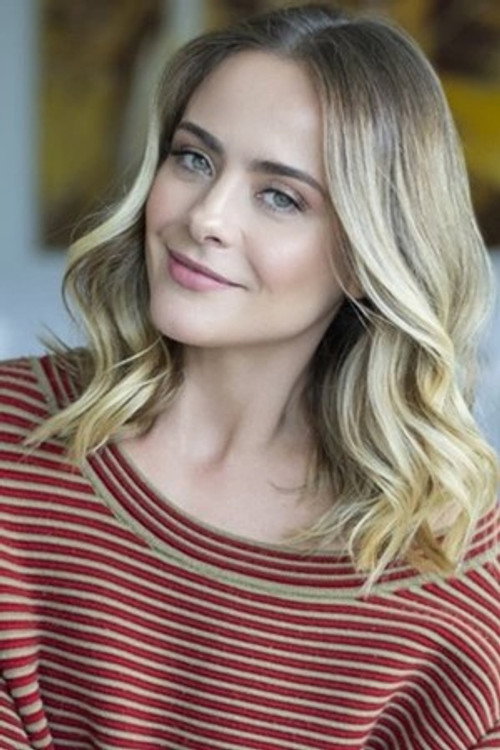 Jулиана Силвеира