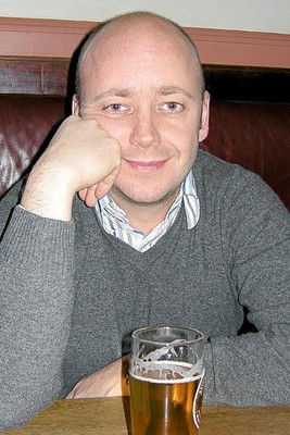 Никис Тхеопхилакис