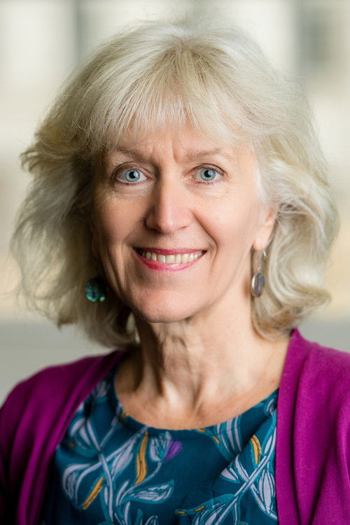 Jоан Е. Тайлор