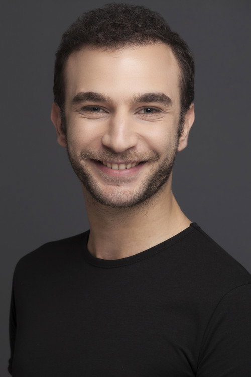 Ахмет Şенинак