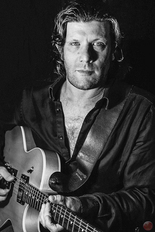 Кевин Оливер Jонес