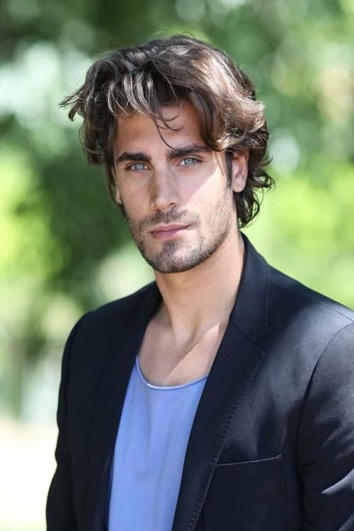 Марио Ермито