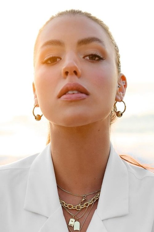 Миа Роуба М. Кисс