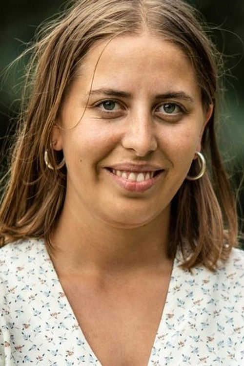 Лив Jоелле Барбоса Блад