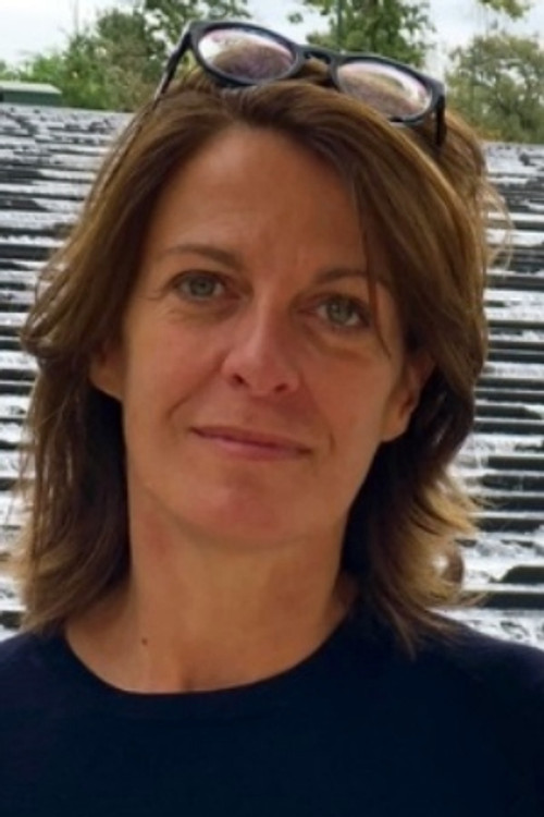 Исабелле Лазард