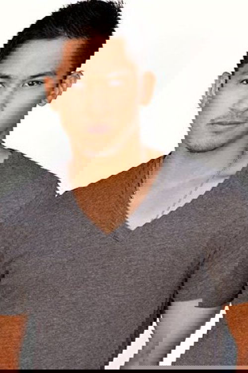 Джереми Маринас