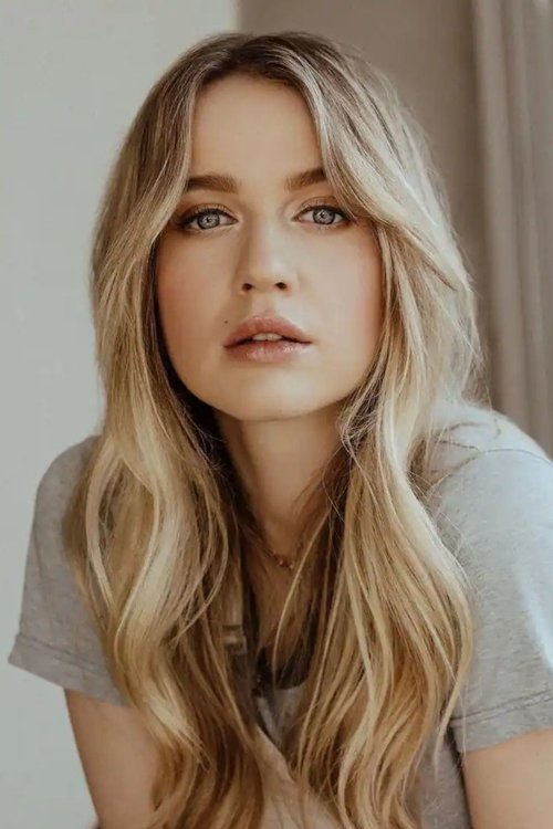 Роан Цуртис