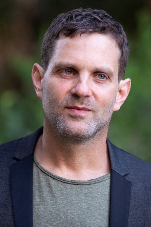 Даниел Захави