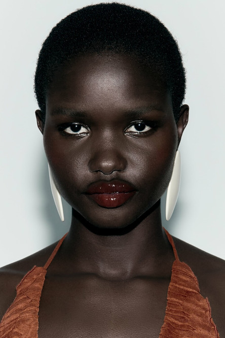 Акон Цхангкоу