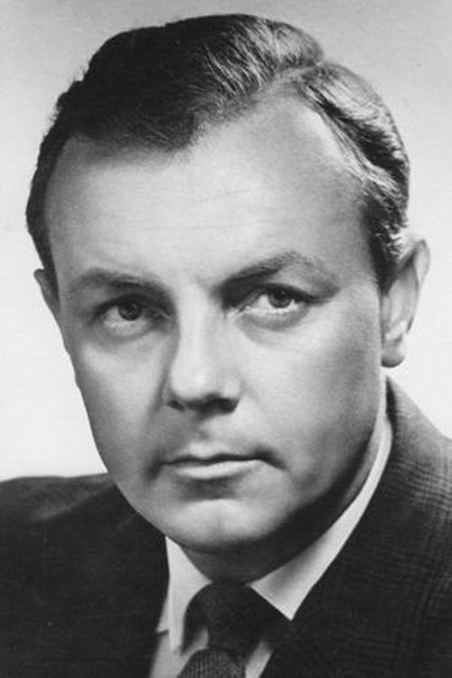 Кирилл Лавров