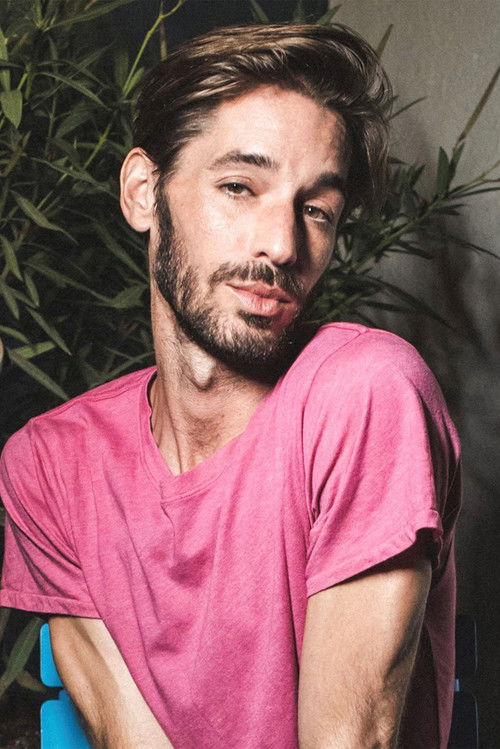 Даниел Wебб