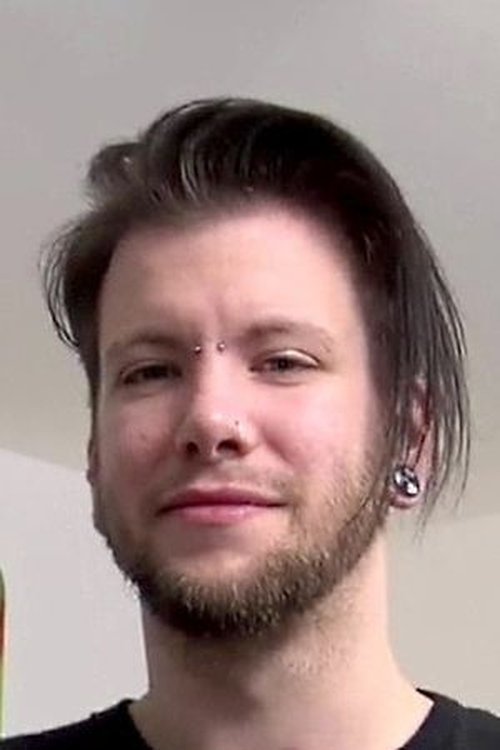 Мике Хилтон