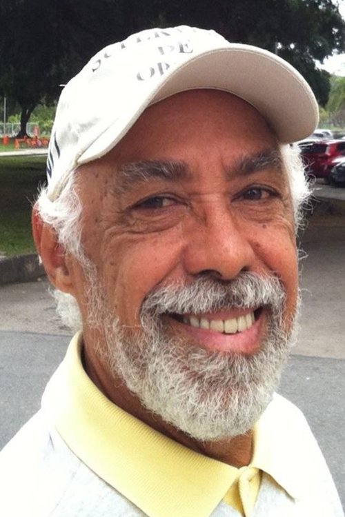 Алфредо Гарцêс