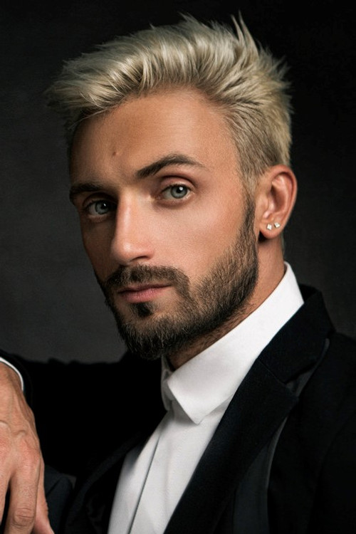 Константин Мйакинков