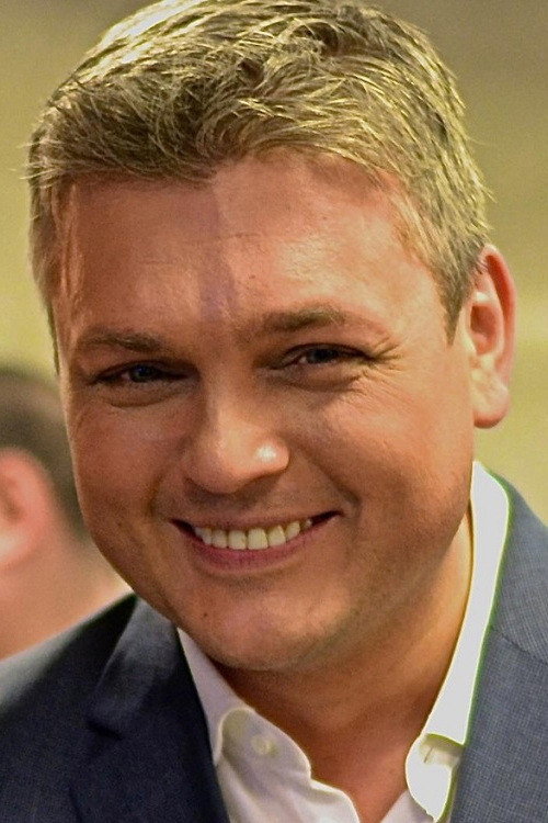 Дмитри Кхаустов