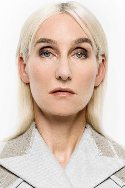 Микаела Фисхер