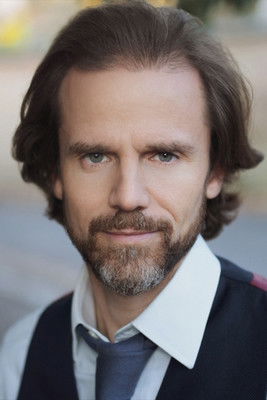 Бен Гарднер Грай