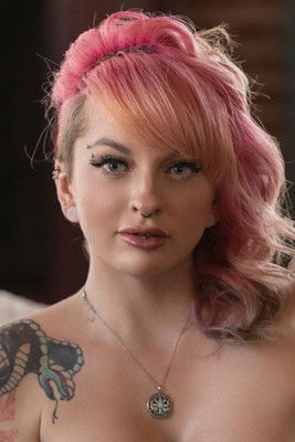 Каитй Нави МцАллистер