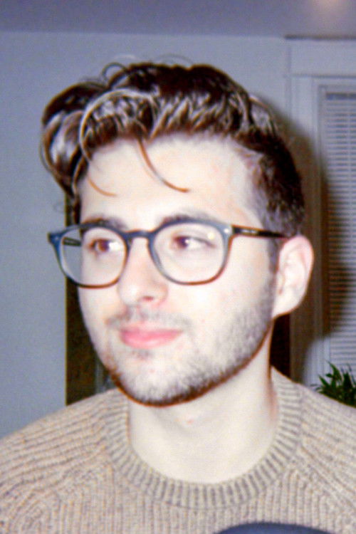 Самуел Асхуров