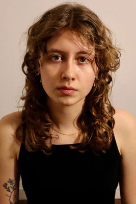 Граце Еатон