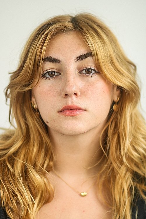 Дора Фреинд