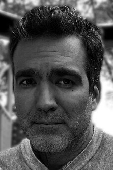  Луис Хисперт