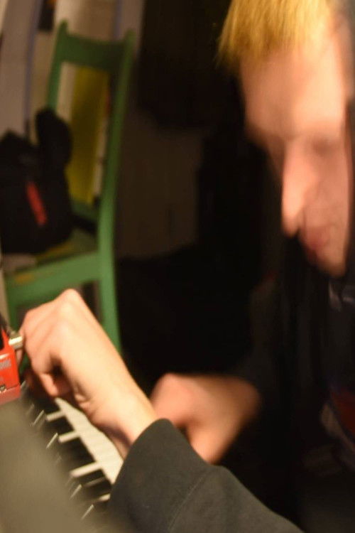 Етхан W. Олсен