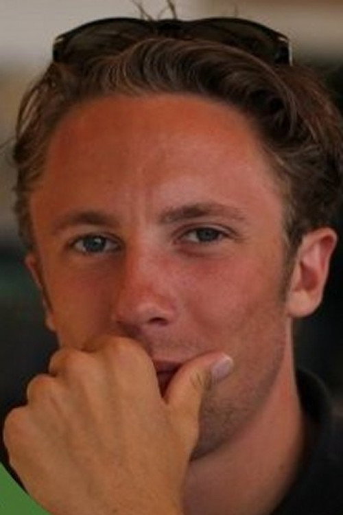 Симон Линнеманн