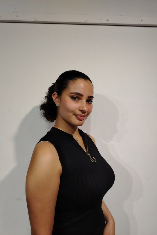 Паула Фонг Давис
