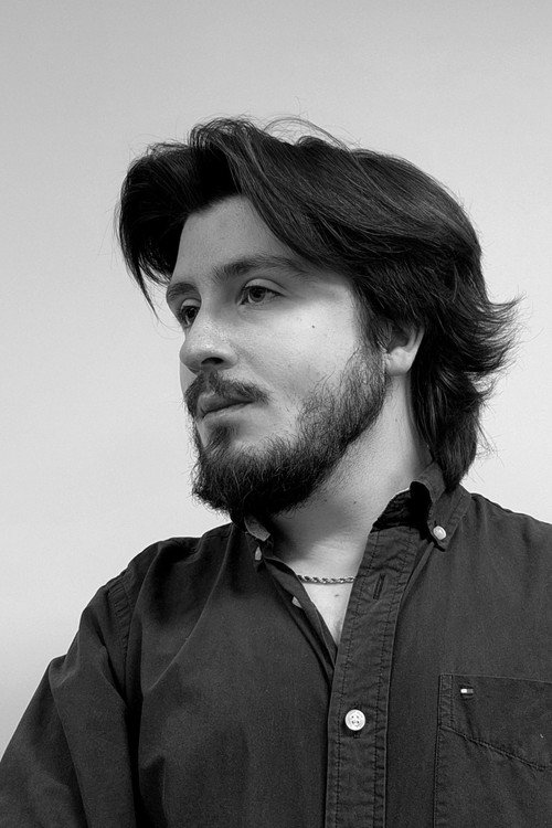 Лазарос В. Кали