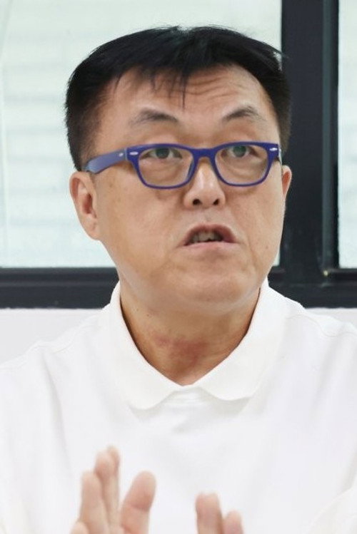 Лее Ханг