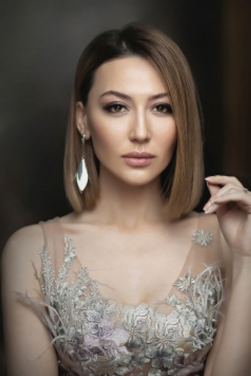 Лола Йоʻлдосхева