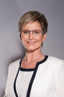 Марцела Аугустовá