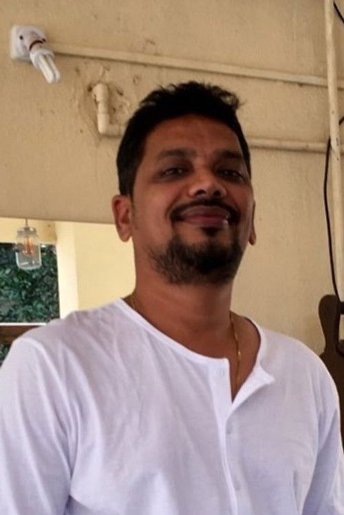 Нани Камарсу